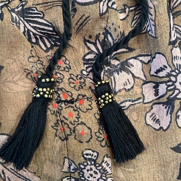 Free People Boho flows Floral Print Top, fall colors, sz. Small - Picture 9 of 11